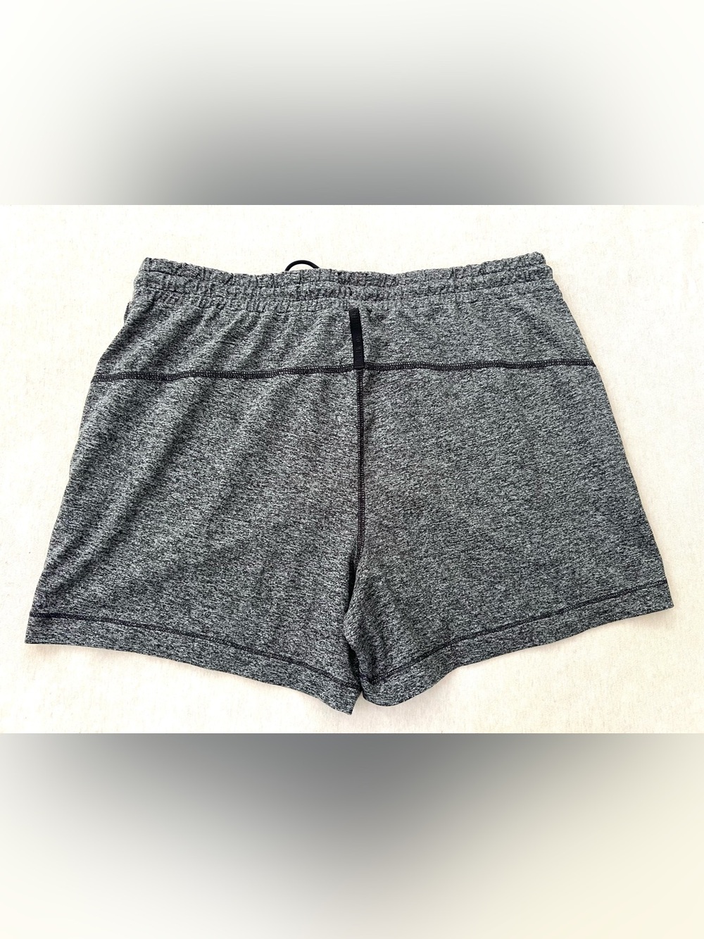 Super Soft L.L. Bean Heathered Charcoal Women's Active Shorts Elastic Waist - Picture 3 of 7